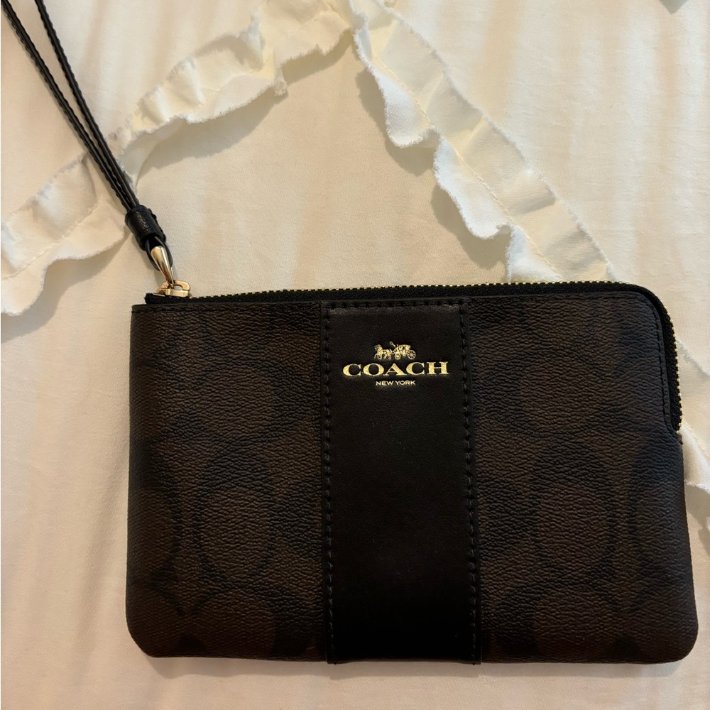 Black & Brown Coach Wristlet